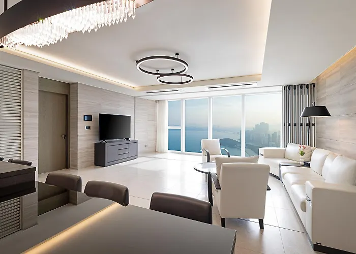 Lct The Vine Haeundae *